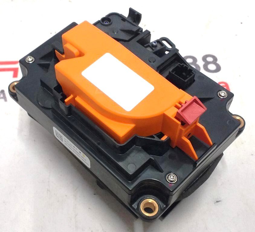 Порт зарядки (под электрический привод) GEN2 Tesla model X 1026041-00-R